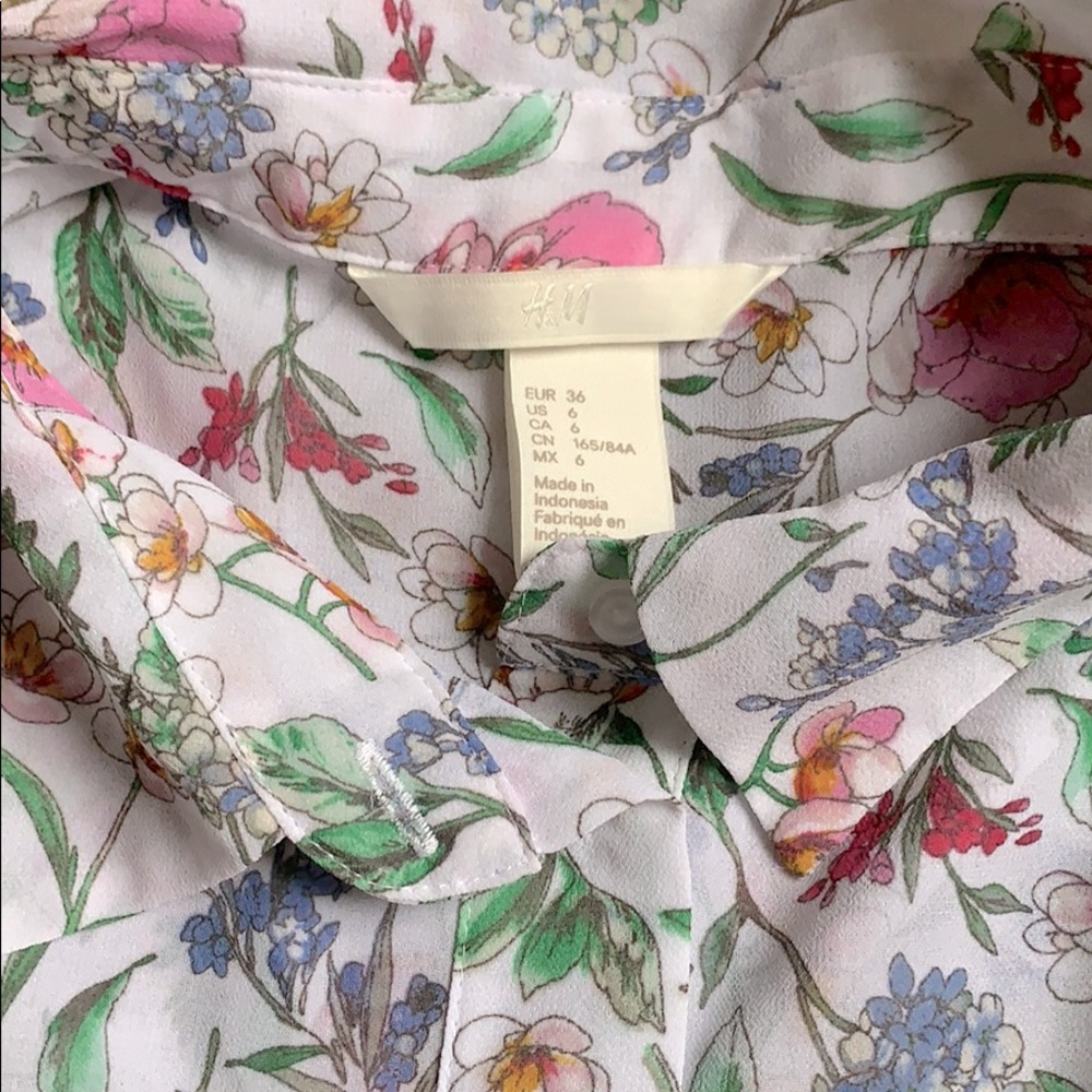 Floral Button Up - Picture 3 of 3